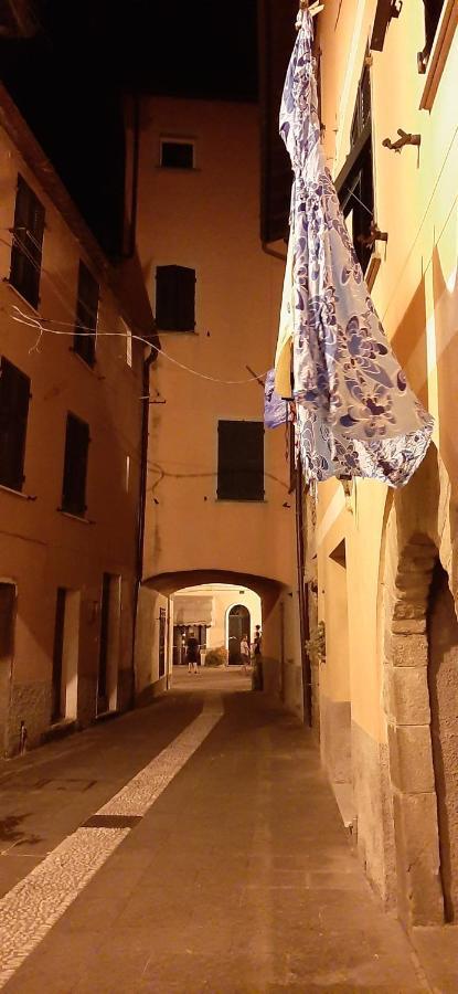 La Luna Nel Borgo Brugnato Buitenkant foto